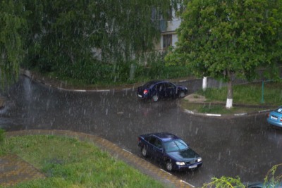Белгородские спасатели предупреждают об очень сильных дождях с грозами
