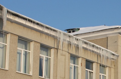 В Белгороде ОНФ просит мэрию организовать качественную работу по устранению «ледяной опасности»
