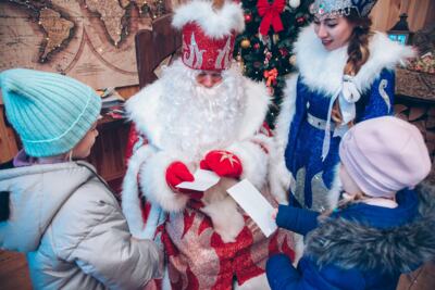 В Белгородском районе открыли резиденцию Деда Мороза. Как она будет работать?*