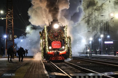Дед Мороз приехал в Белгород на ретропоезде
