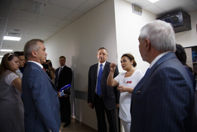 Полпреду президента показали новый белгородский перинатальный центр