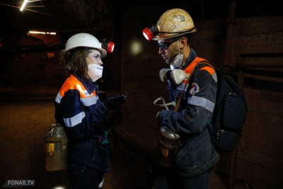 Уходим под землю. Перед Днём шахтёра журналисты «Фонаря» спустились в шахту Яковлевского ГОКа