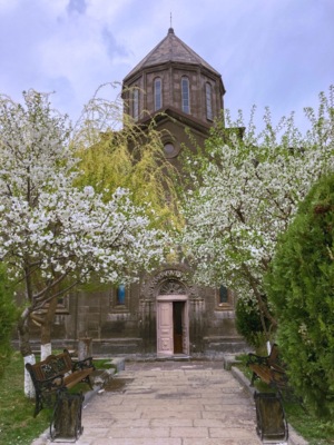Белгородцы за границей. «В Армении все туристические места — это православные храмы»