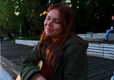 «Надо заставить людей слышать». Белгородская певица — о творчестве во время СВО и аресте питерской певицы Наоко