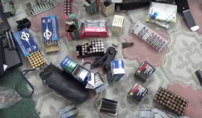 ​В Белгородской области полицейские нашли склад с оружием, глушителями и прибором ночного видения [видео]