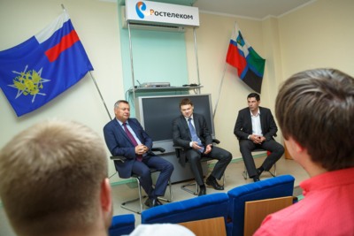 ​В Белгородской области вице-президент «Ростелекома» прокомментировал отсутствие проводного интернета в коттеджных посёлках