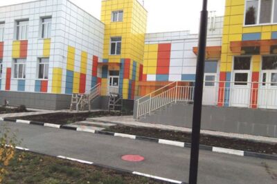 Почему в посёлках Белгородского района закрыли два новых детских сада? Очень коротко 