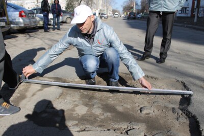 В Белгороде отремонтируют дорогу на улице Победы