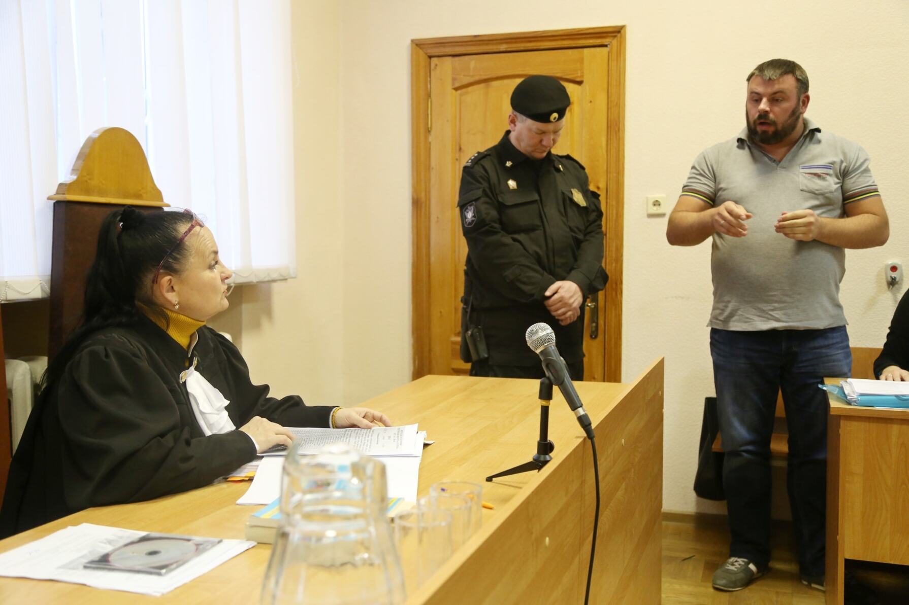 В Белгороде студентов-свидетелей привлекли как соответчиков по иску «Технолога» к блогеру Сергею Лежневу и газете «Житьё-бытьё»