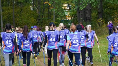 Турнир по северной ходьбе «Белые горы» впервые собрал спортсменов из 11 регионов России