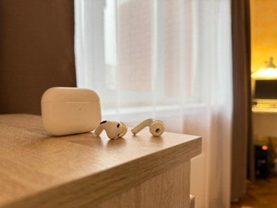 Белгородцы на распродажах активнее всего скупали наушники с шумоподавлением 