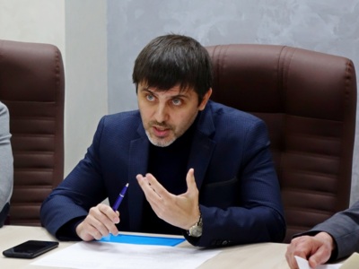 ​Белгородский политолог заявил, что «из подростков делают „людей-дронов“»