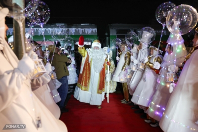 Гладков: «Нужны ли нам ёлки и Новый год?»