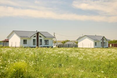 Белгородские энергетики подключили к сетям 36 домов для льготников