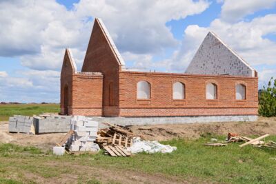 Белгородские энергетики подключили к сетям строящийся храм в Новосадовом