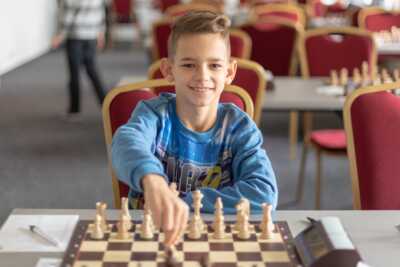 Шахматисты из Белгорода стали победителями всероссийского шахматного онлайн-фестиваля школьников