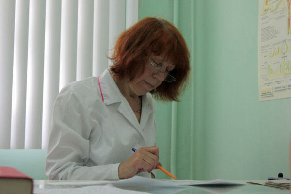 Аборт — не проблема. Врач-гинеколог рассказала, почему женщины стали меньше рожать