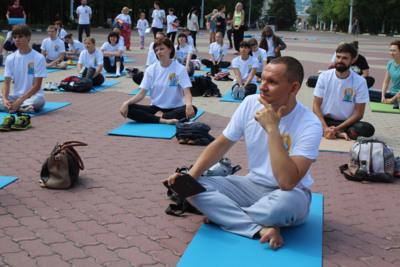В Белгороде на площади у Дома офицеров проведут открытое занятие по йоге
