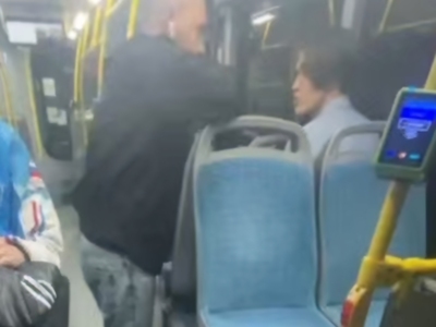 Пьяный белгородец приставал к подростку в автобусе