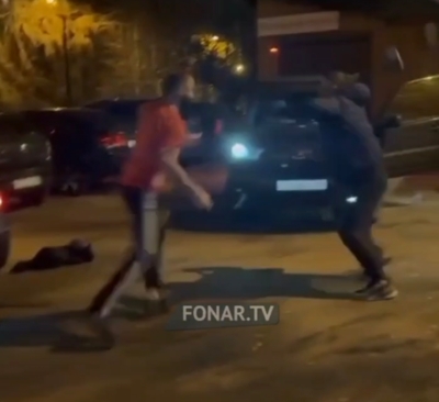 Полицейские разбираются в драке с топором и битой в Белгородской области