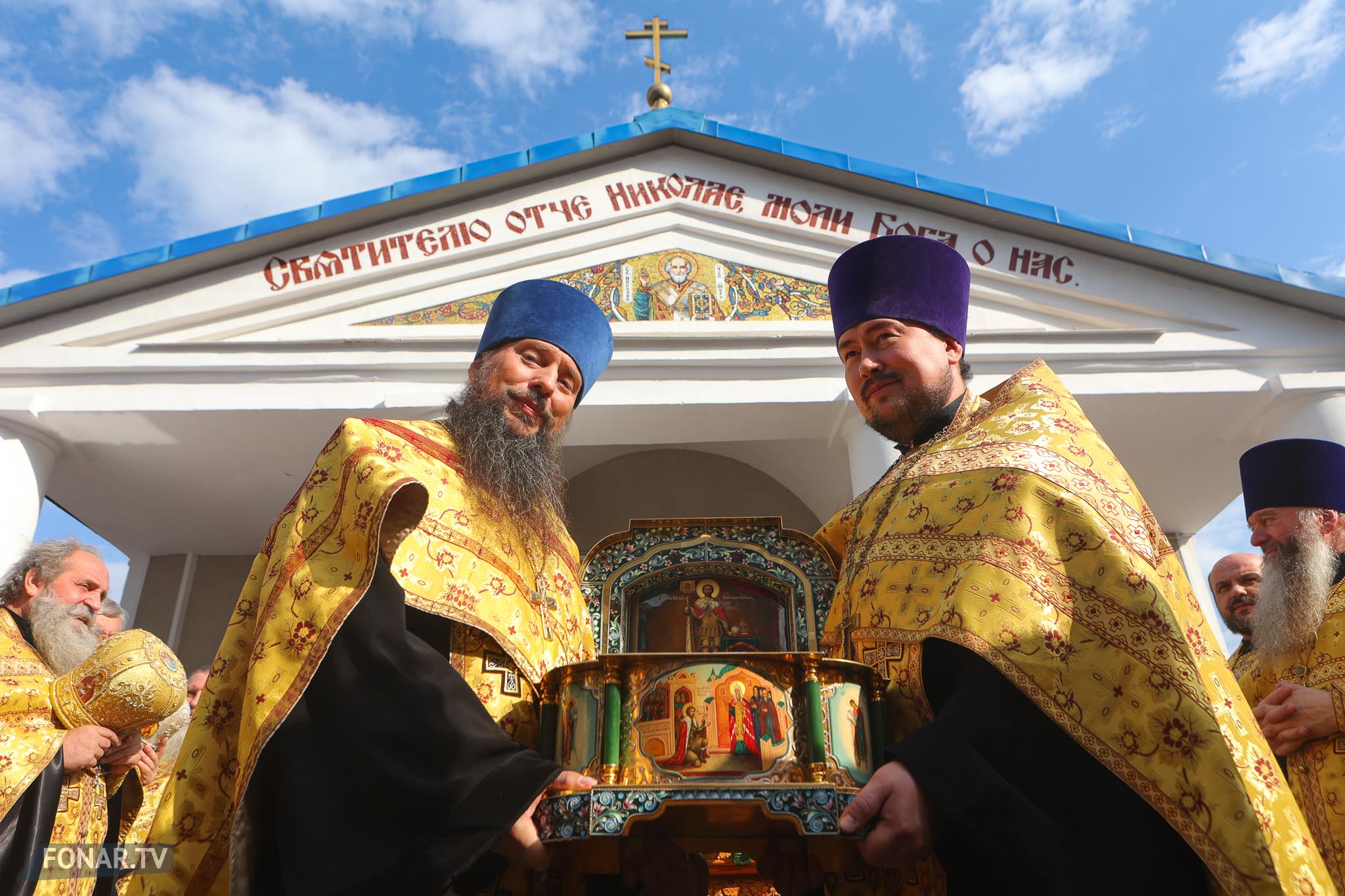 Мощи святого благоверного князя Александра Невского во время Крестного хода в честь 112-летия канонизации святителя Иоасафа, Белгород, 17 сентября 2023 год