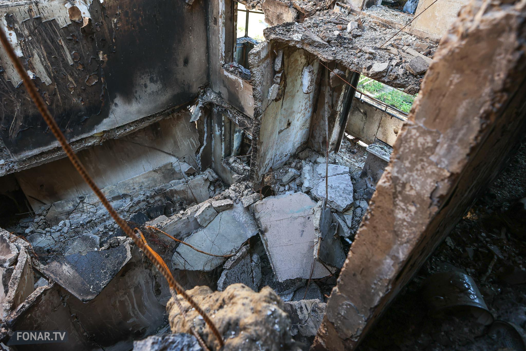 Многоквартирный жилой дом, разрушенный в результате  обстрела со стороны ВСУ, Шебекино, 21 июня 2023 года