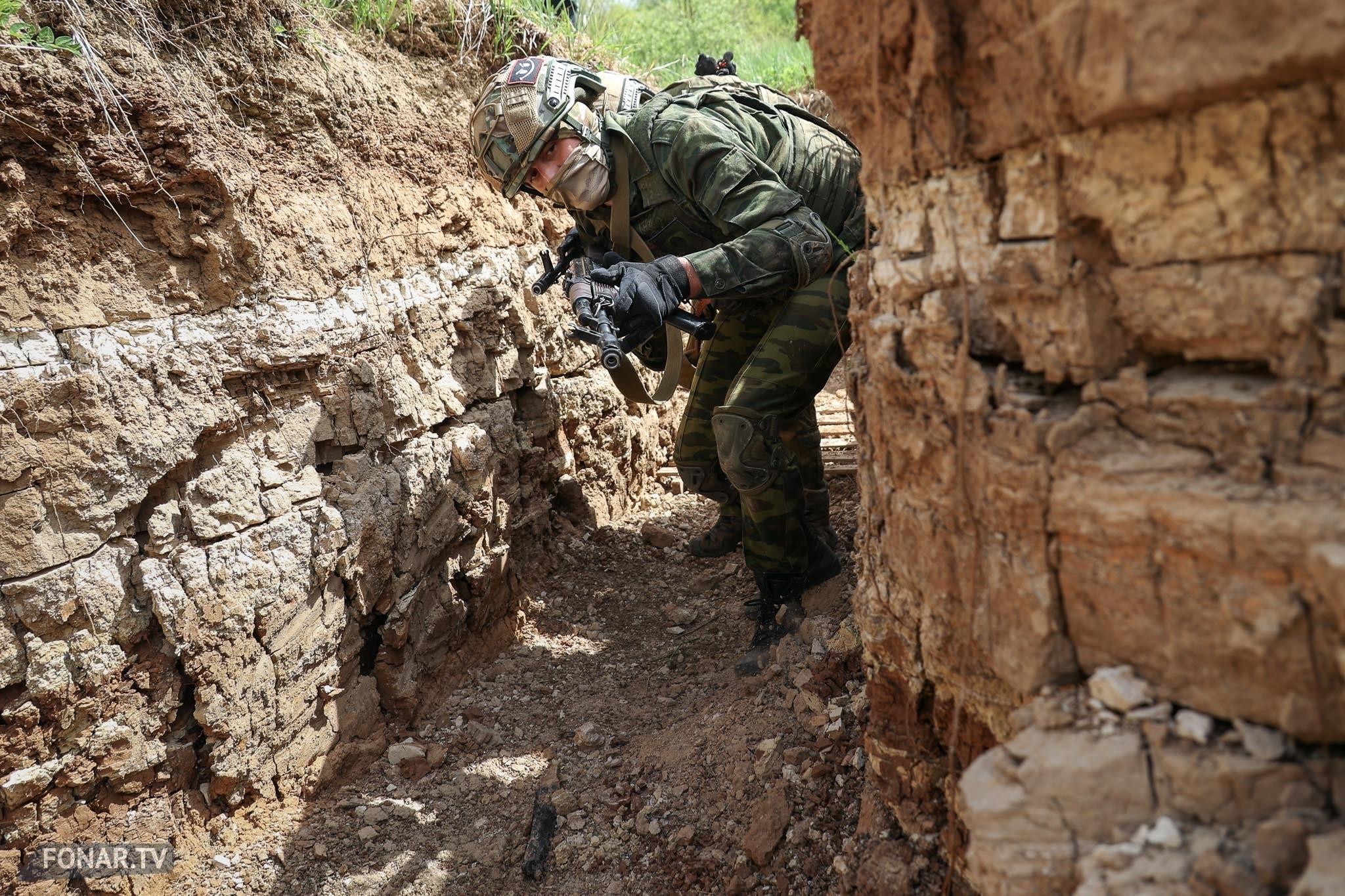 Тренировка бойцов добровольческого отряда «БАРС-Белгород» на учебном полигоне, 28 мая 2025 года